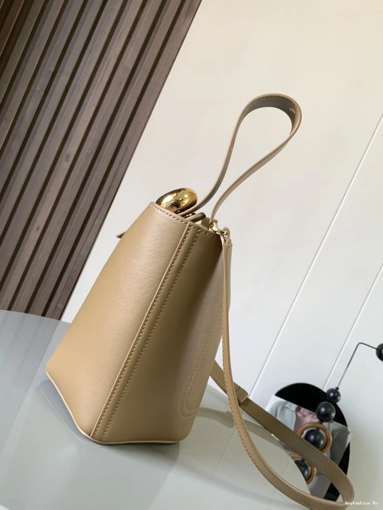 Bags Premium Bucket Loewe 73213 0824